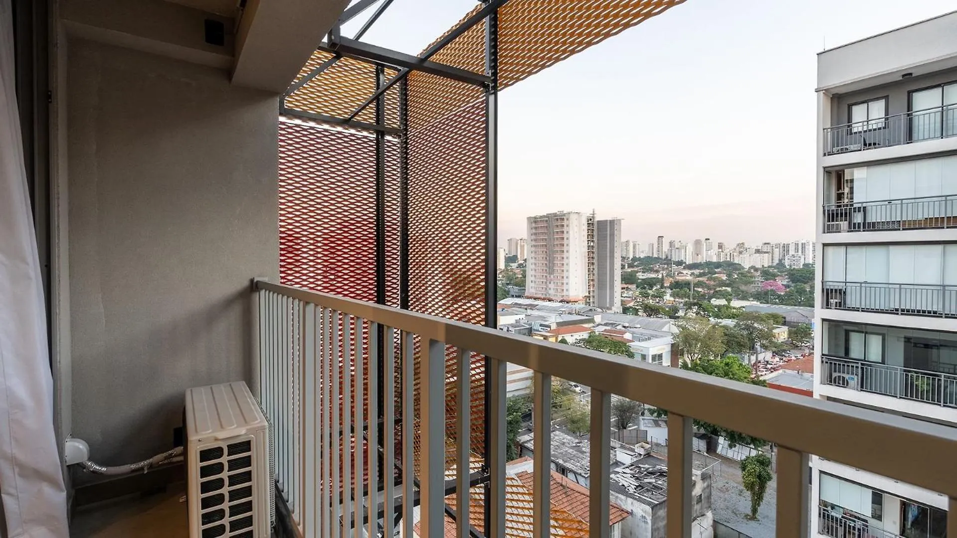 סאו פאולו By Dabra House: Studios Completos Em Moema Em Frente Ao Shopping Ibirapuera בית נופש סאו פאולו